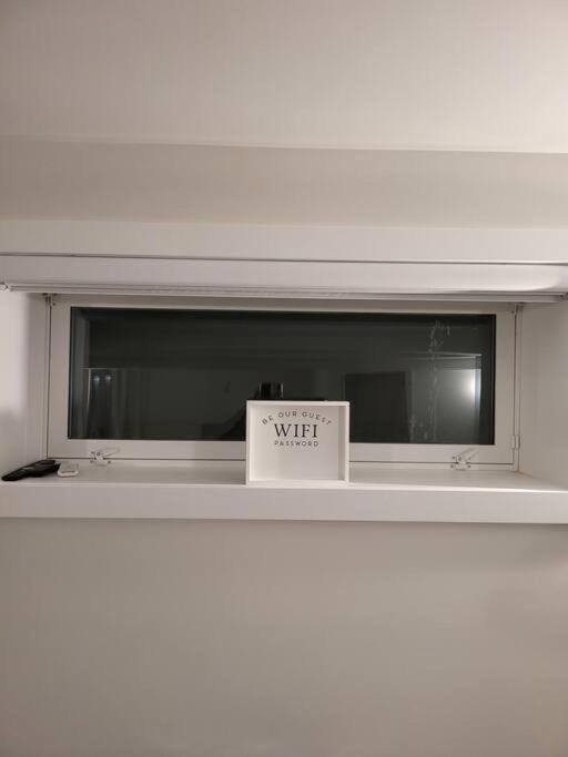 Luxury One Bedroom Winnipeg Buitenkant foto